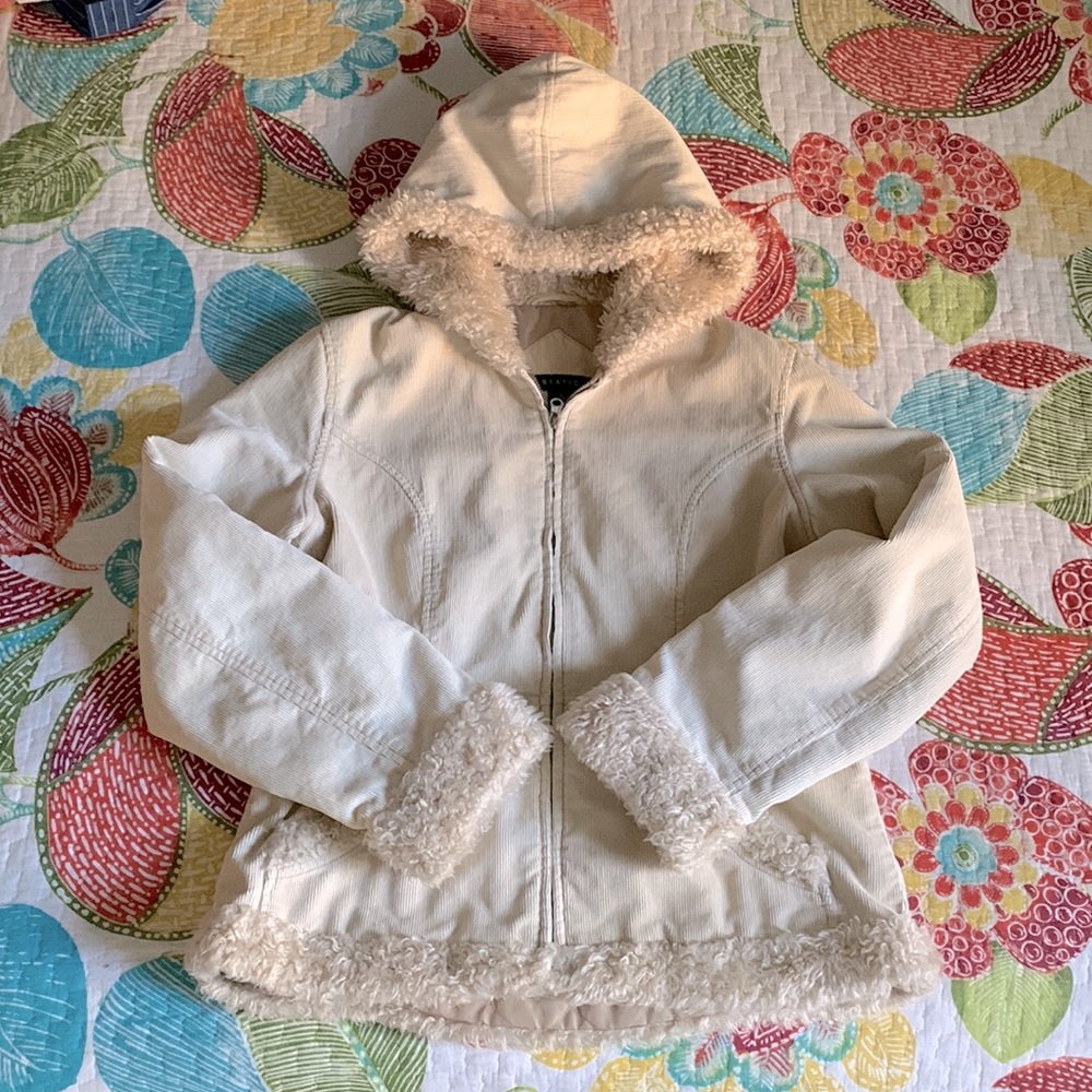 ⛄️Super cozy coat/jacket by Static